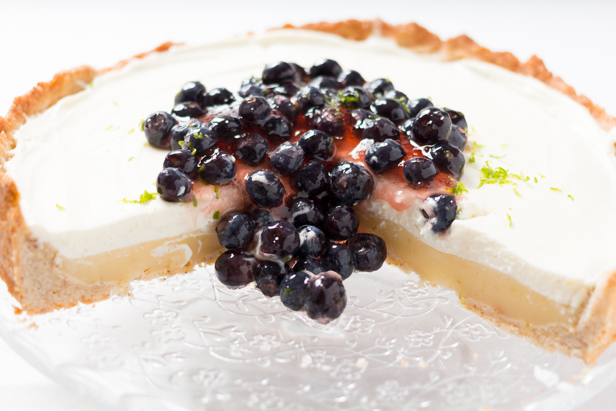 Aufgeschnitter Käse-Limetten-Kuchen