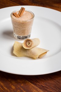 Zwetschgensorbet mit Zimtcrêpes